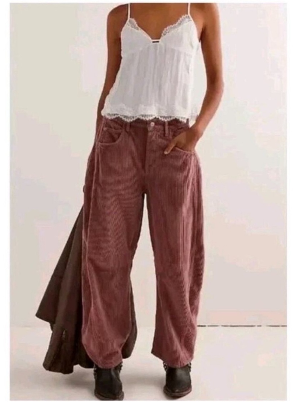 Free People Good Luck Mid Rise Cord Barrel Jeans Pink slouchy relaxed Sz 30 NEW